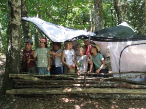 Voici la super cabane des petits