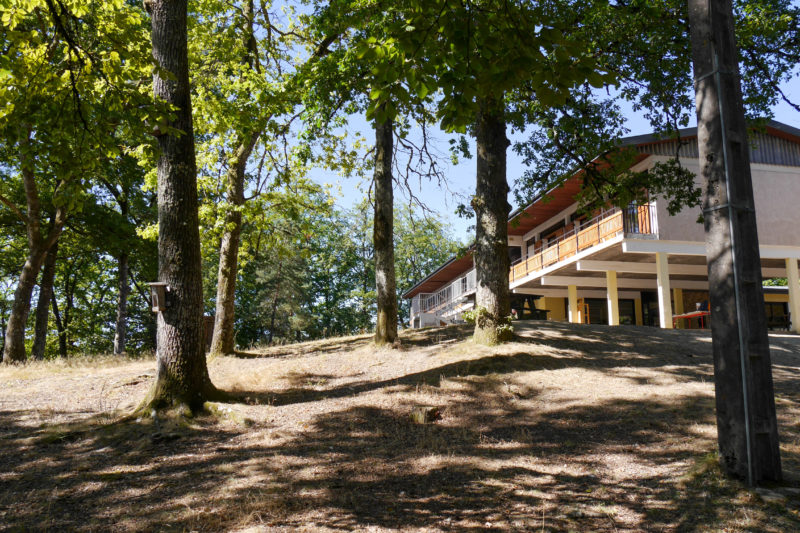 centre-saint-priest-01